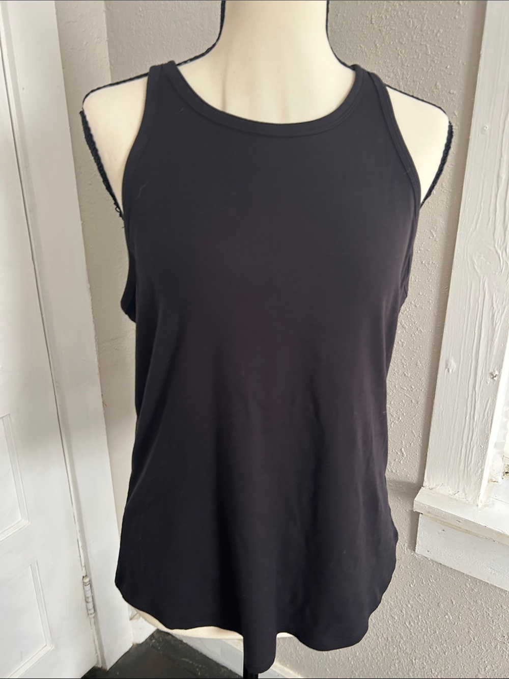 Athleta Women’s Black Racerback Tank Top